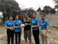Trường MN Tân Thành đến thăm hỏi, hỗ trợ gia đình anh Trương Văn Đài bị hỏa hoạn cháy nhà